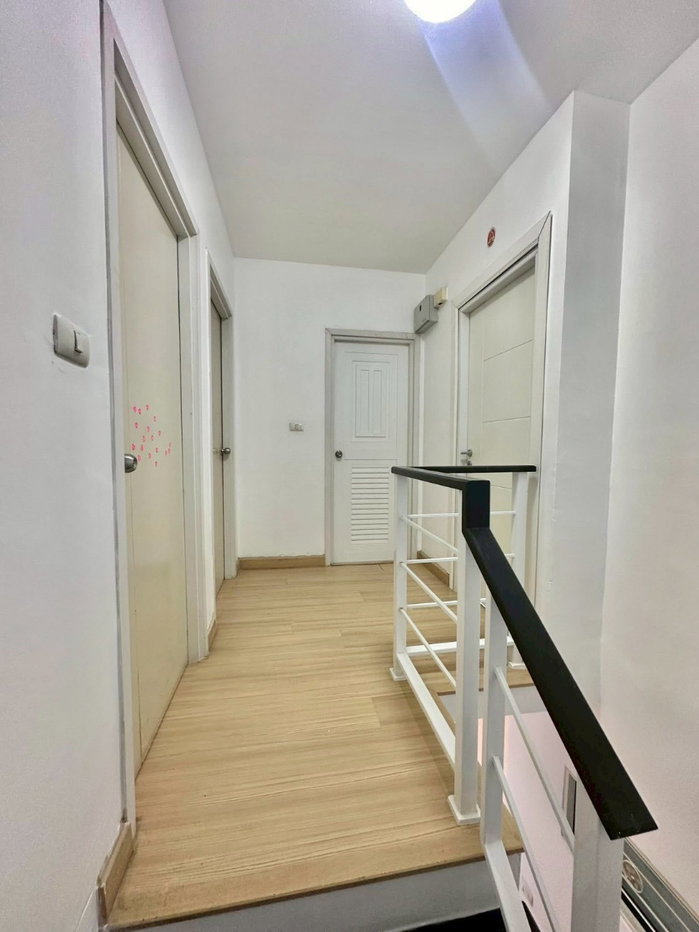 รูป 🏠 ขาย / เช่า ทาวน์โฮมบ้านพฤกษา 79 หลังมุมเนื้อที่เยอะมากๆ(ลำลูกกาคลอง 3)      มี 3 ห้องนอน / 2 ห้องน้ำ / 1 ห้องครัว / 1 ห้องโถง / 1 ที่จอดรถ - รูปที่ 10/17