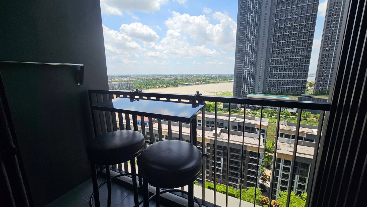 picture 🟪🟦🟩🟨🟧 For Rent: The Politan Rive // 2 Bedrooms, 2 Bathrooms 🛎️🛎️ | Line@: @assetspro - 8/16