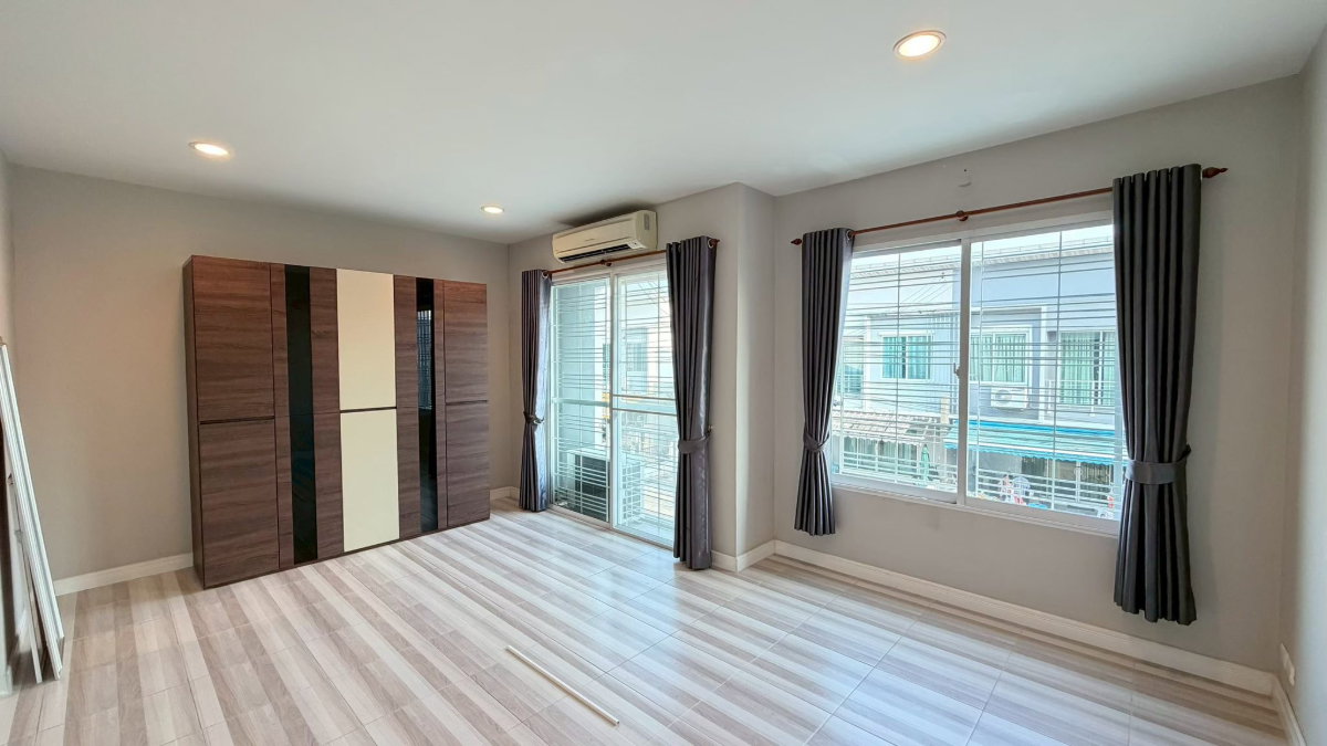 picture 🔥 For Sale Pleno Ekachai-Kanchanaphisek near Expressway Access - 4/30