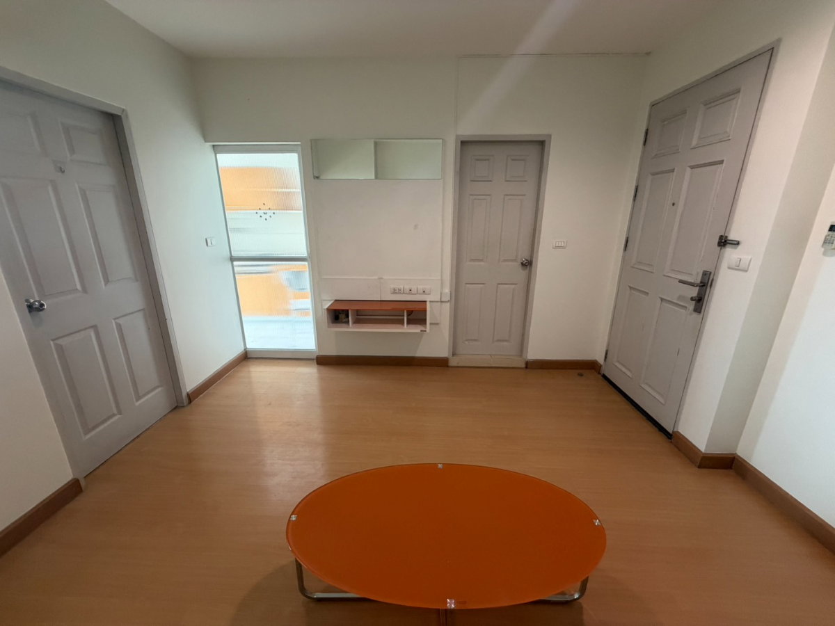 picture Condo for rent: Life @Ratchada-Huai Khwang - 3/11