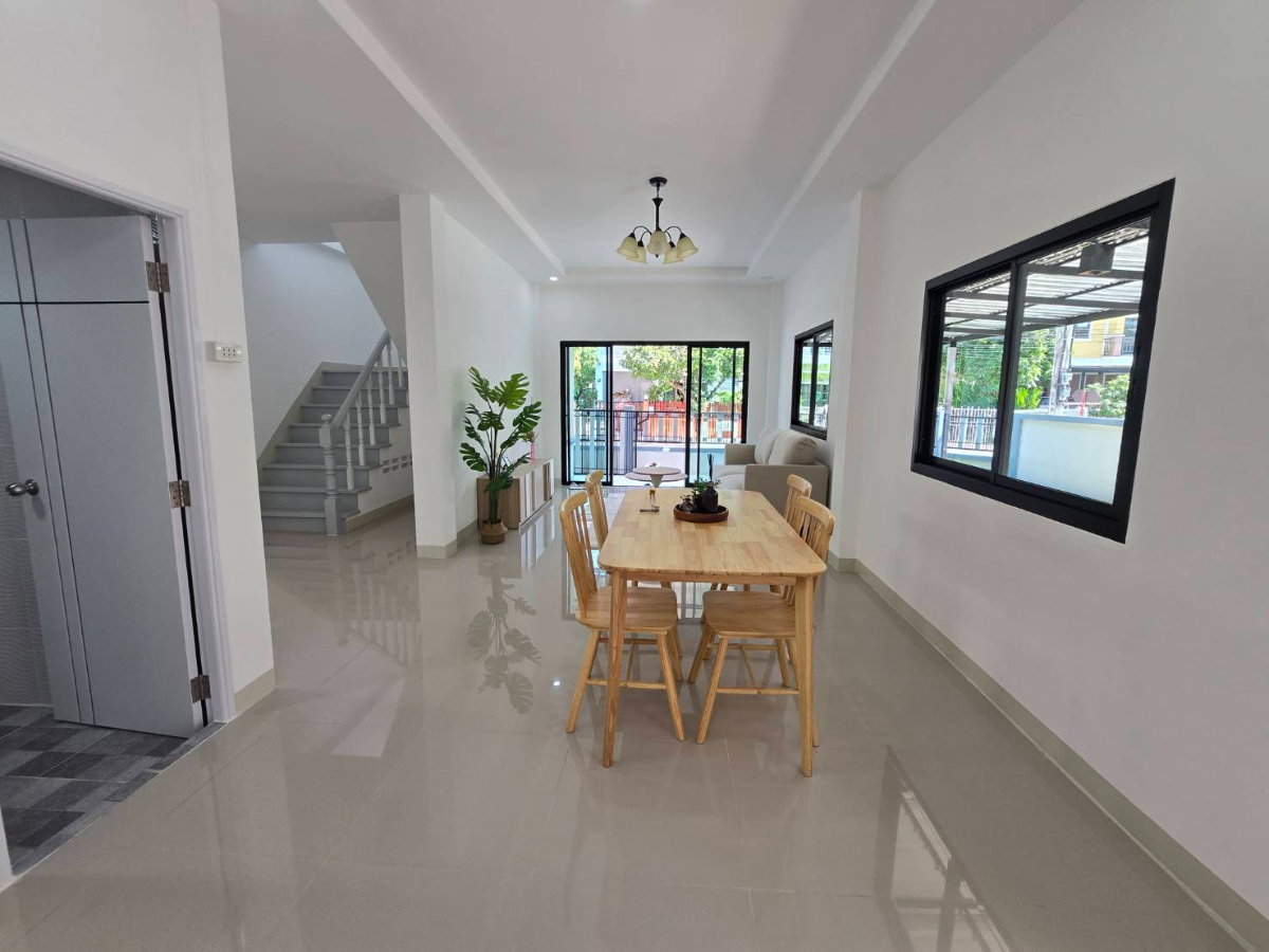 รูป บ้านเดี่ยว 2 ชั้น (หลังมุม) ทำเลดีเยี่ยม รีโนเวทใหม่ทั้งหลัง สวย กว้างขวาง หมู่บ้านเต็มสิริ 1 ถนนมิตรไมตรี 12 คู้ฝั่งเหนือ คู้ซ้าย หนองจอก - รูปที่ 33/45