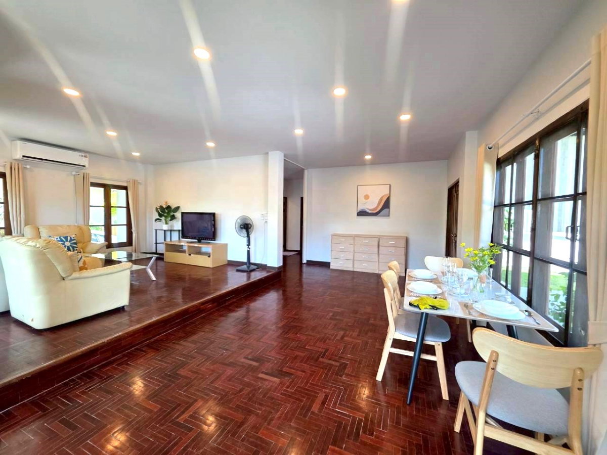 picture Two-story detached house with 4 bedrooms, 3 bathrooms, 1 kitchen, and 2-3 parking spaces. #ASP-H0789 - 4/23