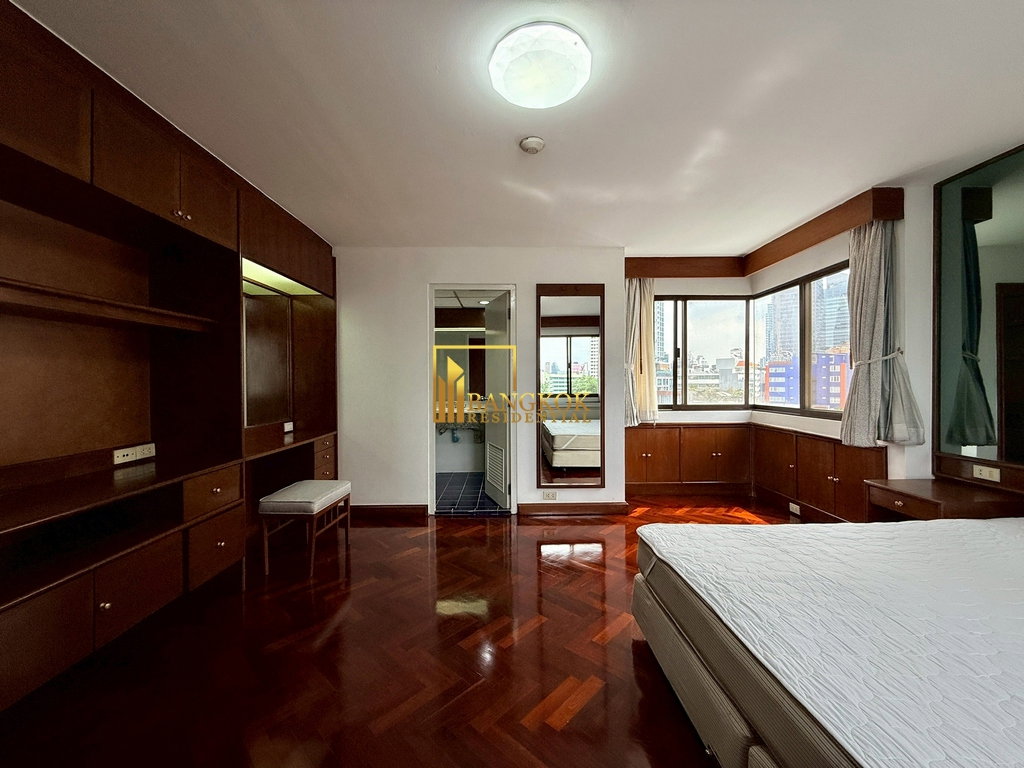 รูป Very Large 3 Bedroom Apartment For Rent in Nana Area - BR0344AP - รูปที่ 19/37