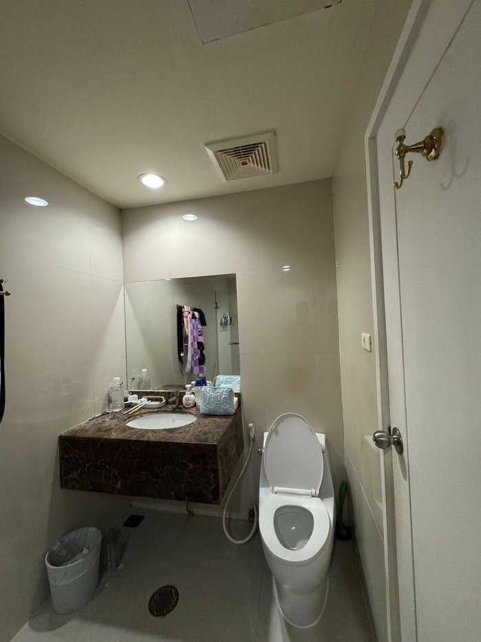 picture 🔥 For Sale Chamchuri Square Residence next to MRT Sam Yan - 9/16