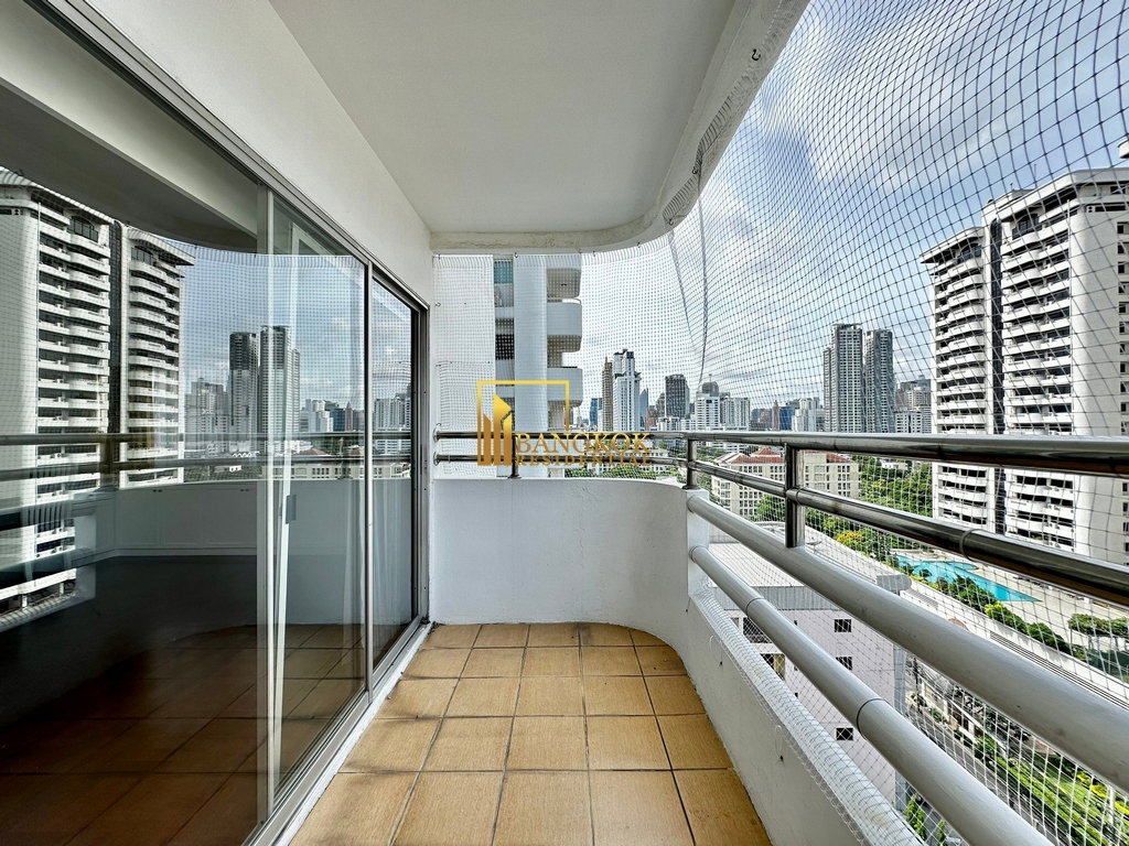 รูป Regent on the Park 3 | Charming 3 Bedroom Condo in Phrom Phong Area - BR6057CD - รูปที่ 19/41