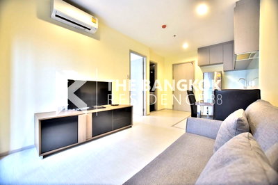 Condos for sale BTS Ekkamai : 🏙️ Condo for Sale RHYTHM Sukhumvit 36-38 Near BTS Thong Lo,4.9 Mb Beautiful Pool View Unit 🌊