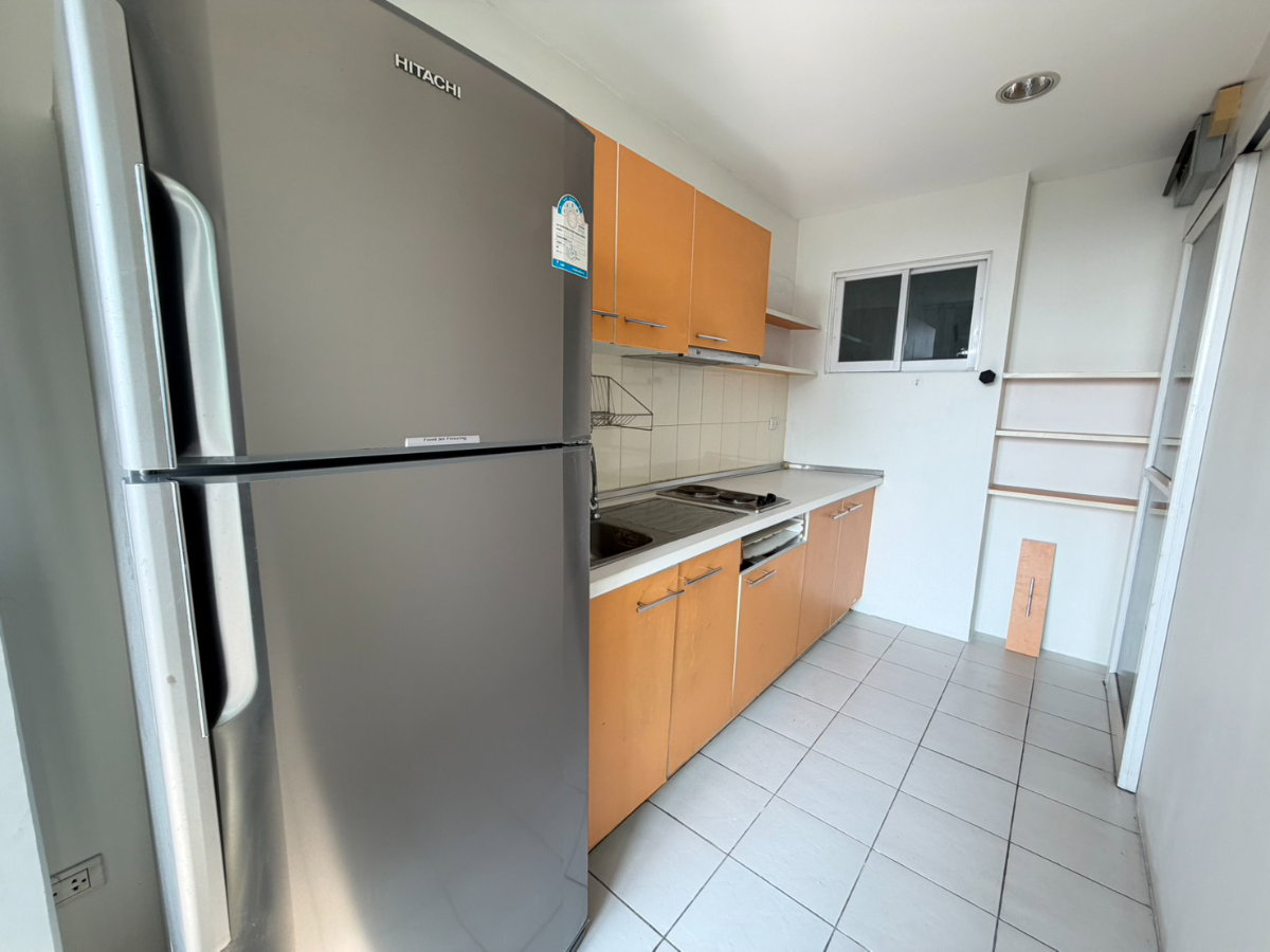 picture Condo for rent: Life @Ratchada-Huai Khwang - 7/11
