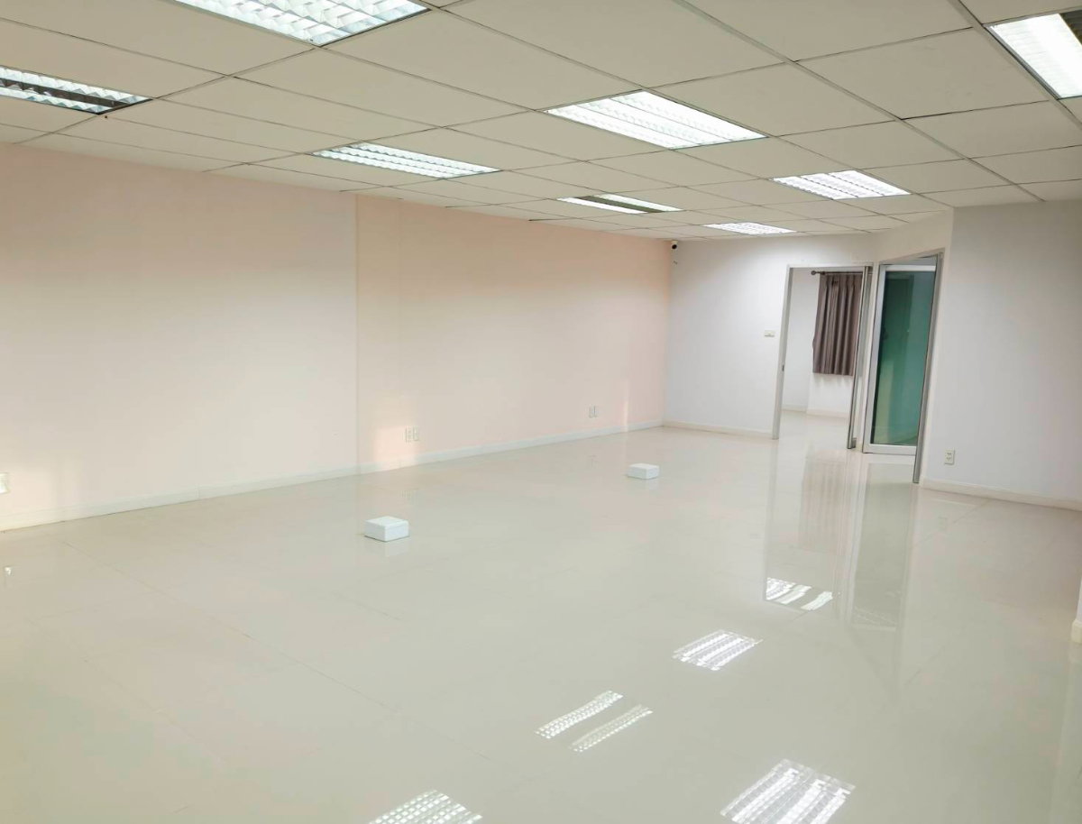 picture PAV BUILDING , Ladprao soi 42 Ladprao Road - 4/6