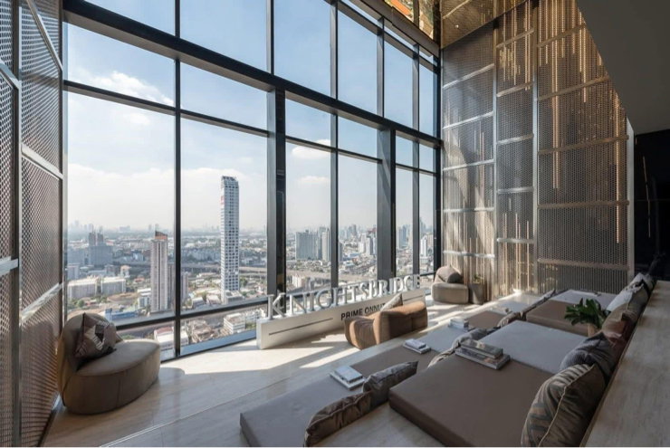 picture  For Rent   Knightsbridge Prime Onnut  (17,000 per month)  MRT Onnut - 10/12