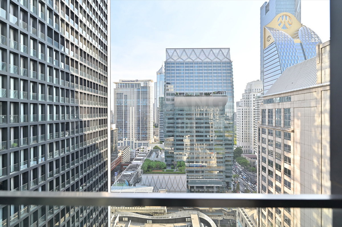 รูป 🏙️Noble Ploenchit คอนโดหรูติด BTS เพลินจิต ใจกลาง CBD ใช้ชีวิตง่ายใจกลางเมือง - รูปที่ 2/18