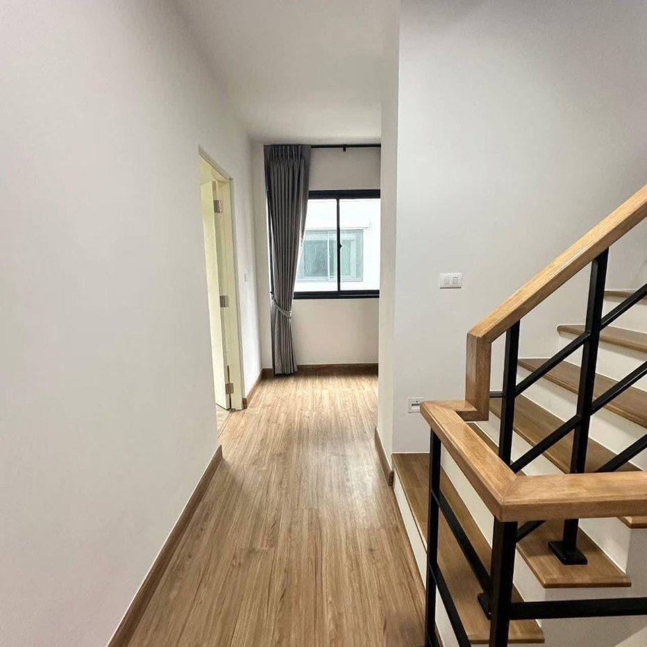 รูป 🏡 ให้เช่า บ้านกลางเมือง รามอินทรา 83 สเตชั่น 4 ห้องนอน 4 ห้องน้ำ หลังมุม ติดสวน วิวสวยมาก 📍ใกล้ MRT สายสีชมพู สถานีรามอินทรา 83 พร้อมเข้าอยู่ - รูปที่ 13/19