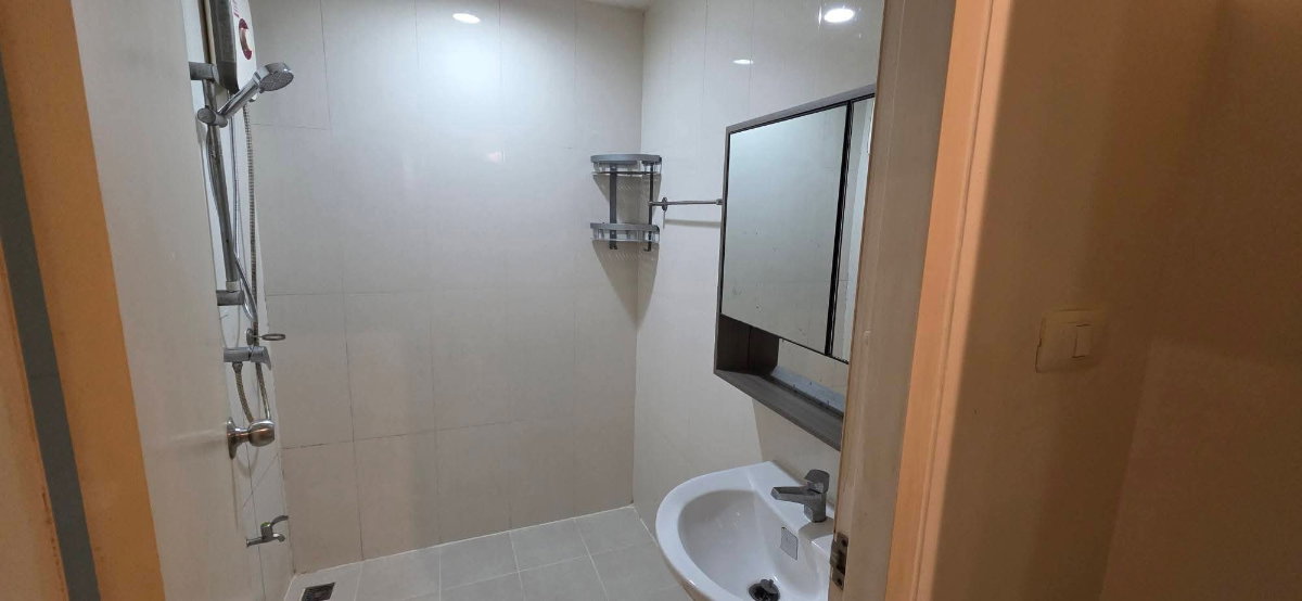 picture ICONDO Sukhumvit 105 | 2 Bedrooms 2 Bathrooms | 2 Parking Spaces | Rent THB 12,000/Month - 3/7
