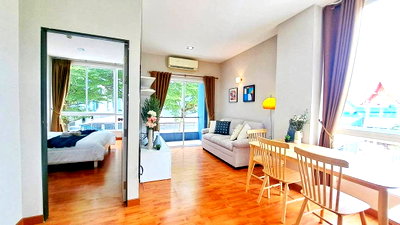 Condos for sale 700 Year Sports Arena Chiang Mai : Selling Condo One Plus CMU, Building 1, 2nd floor, corner unit, 38 sq.m., fully furnished.