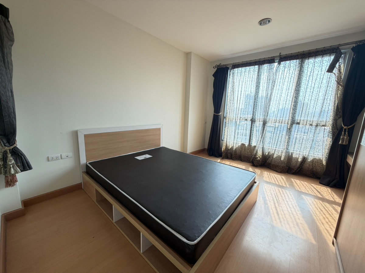 picture Condo for rent: Life @Ratchada-Huai Khwang - 6/11