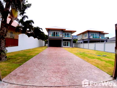 Houses for sale Chonburi : 3 Bedroom House for sale at El Grande  1883453