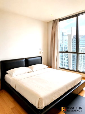 Condos for sale : 🏙️ 3-Bedroom Condo for Sale Hyde Sukhumvit 13 Great Price, Move-in Ready Near BTS Nana ✨