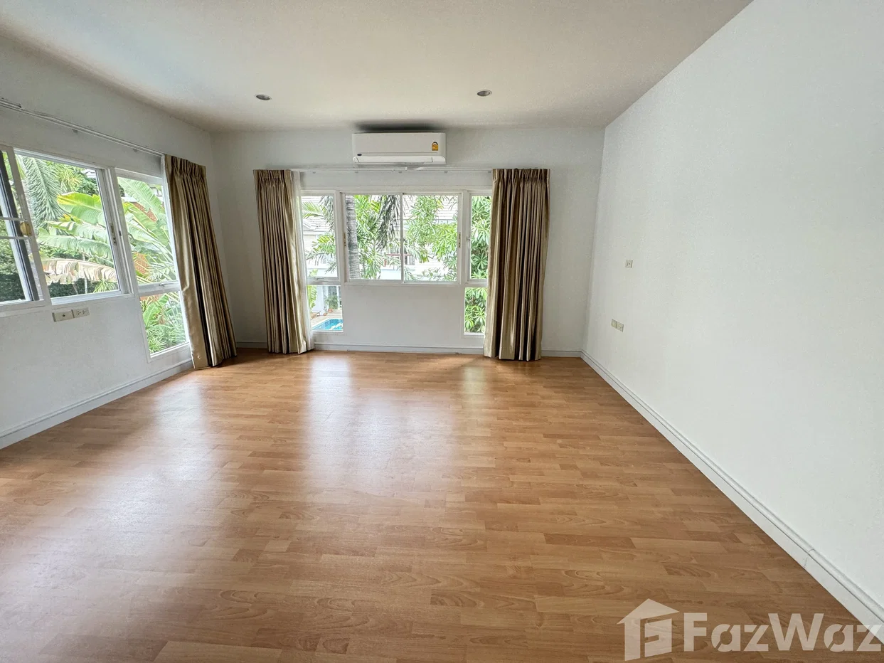 รูป บ้านเดี่ยวให้เช่า 4 ห้องนอน ในโครงการ สุขุมวิท 36 การ์เด้น วิลเลจ 1172584 - รูปที่ 10/11
