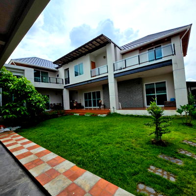 Houses for sale Soi Sukhumvit 101 : S1300 🏡✨ Luxury 2-story detached house for sale in the heart of Sukhumvit | Near BTS Punnawithi. Price only 50.52 MB.