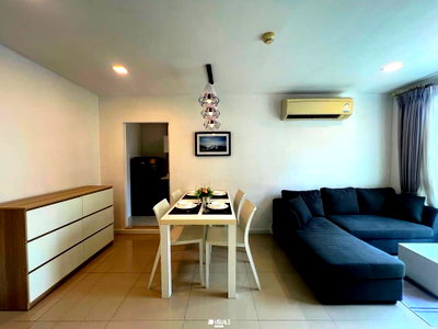 Condos for rent Maya Chiang Mai : Condominium in a central location. Spacious and private interior  #A9-H1273 