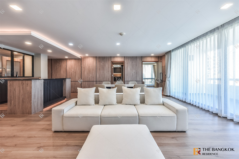 Somkid Gardens near BTS Phloen Chit Ultimate Luxury Lifestyle with Convenience