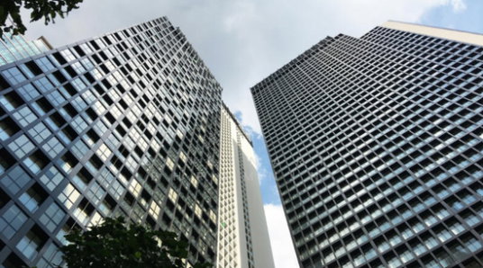 🔥Hot Deal 13MB🔥1 Bed 58.2 sq.m. High Fl. Perfect Location Directly connecting to BTS Phloen Chit at Noble Ploenchit Condo / For Sale