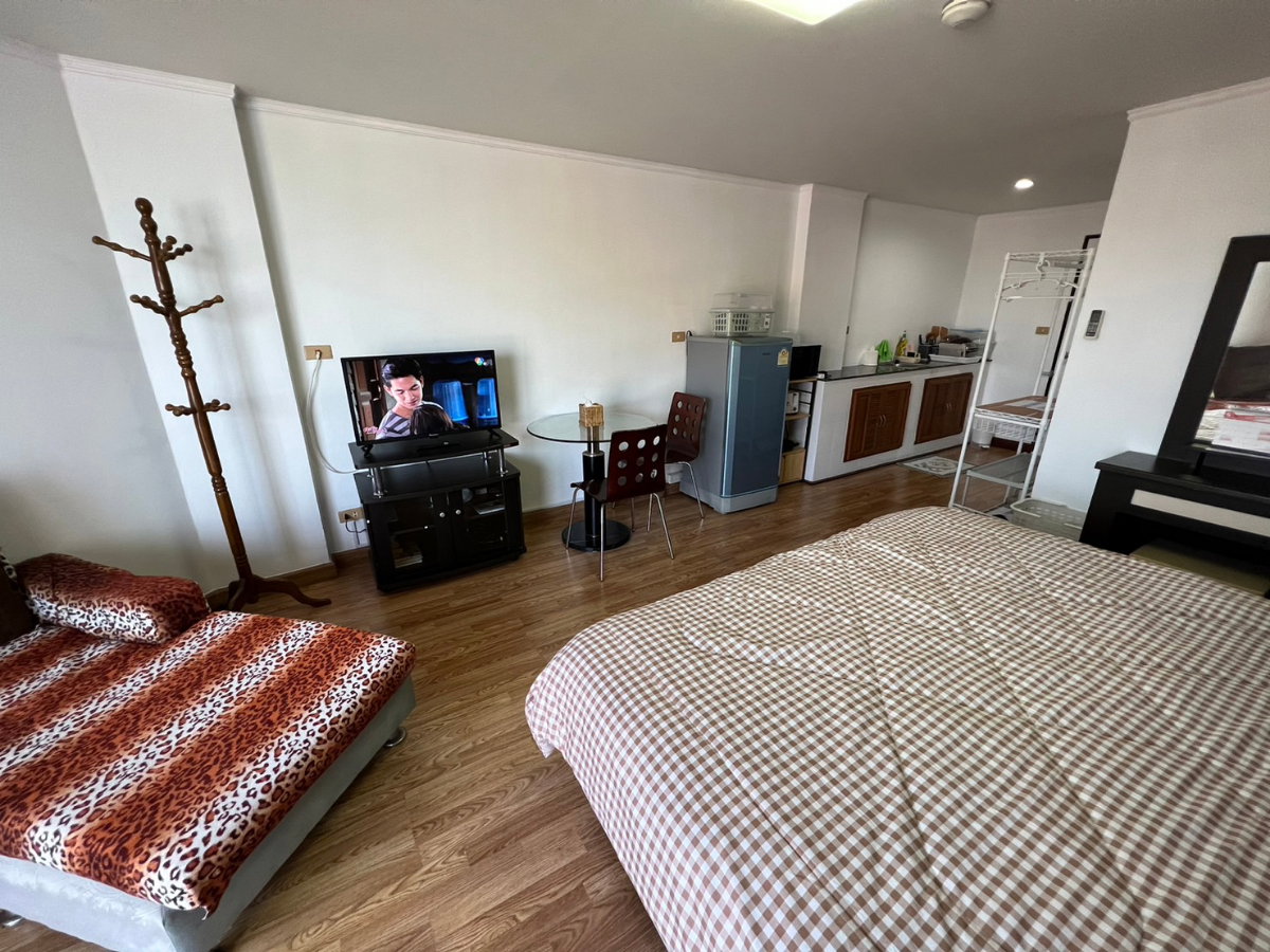 picture Condo for rent on the beach in Khao Takiab , Hua Hin - 4/11