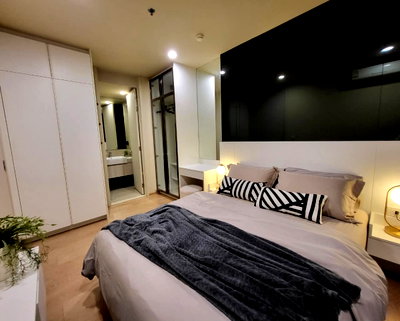 Condos for rent : Noble Recole Sulumvit19 ready to move nice room and close to BTS Asoke