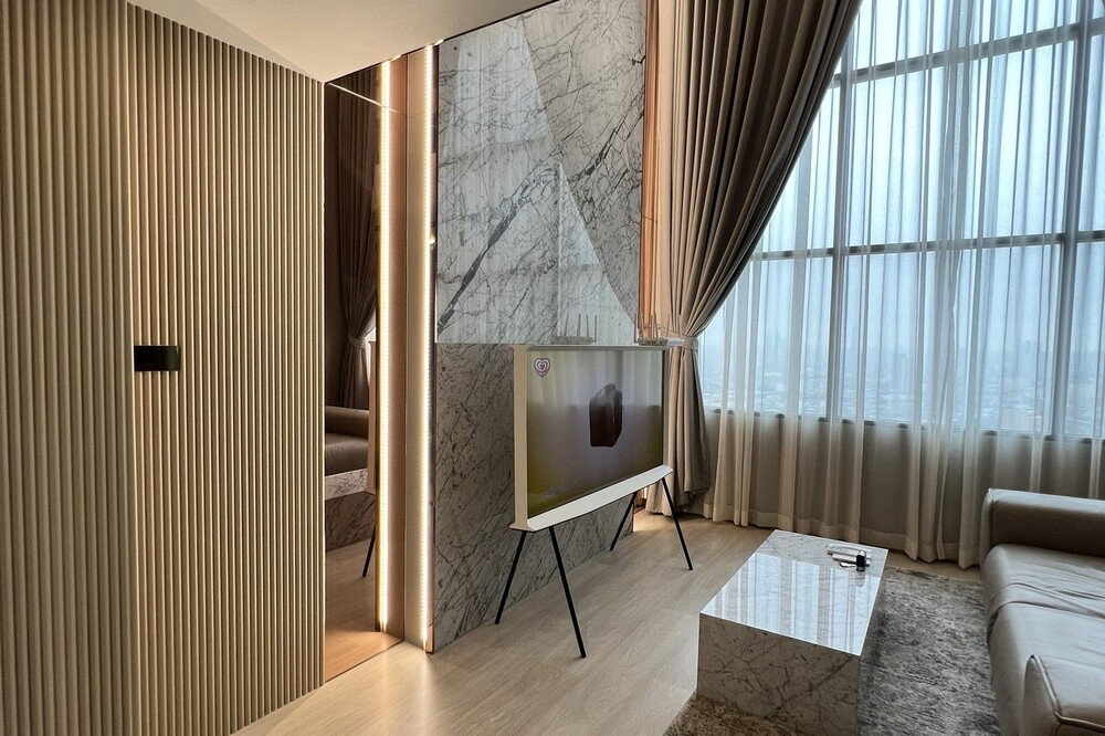 รูป 🔥 เช่าด่วน !! KnightsBridge Prime Sathorn, 1 ห้องนอน Duo, 1 ห้องน้ำ, ชั้นสูง 33++, วิวสวย!!🔥Code C20231000164 แต่งครบ, พร้อมเข้าอยู่ 📣📣 - รูปที่ 2/9