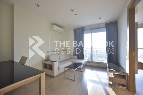RHYTHM Ratchada-Huaikhwang near MRT Huai Khwang Station Book before anyone else