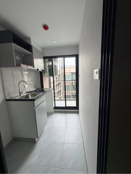 For rentâĻ Kitchen next to the balcony âĻ Supalai Sense Srinakarin ðĨLine ID @034etfin ðē1 Bedroom 1 BathroomâĻReady to move in.