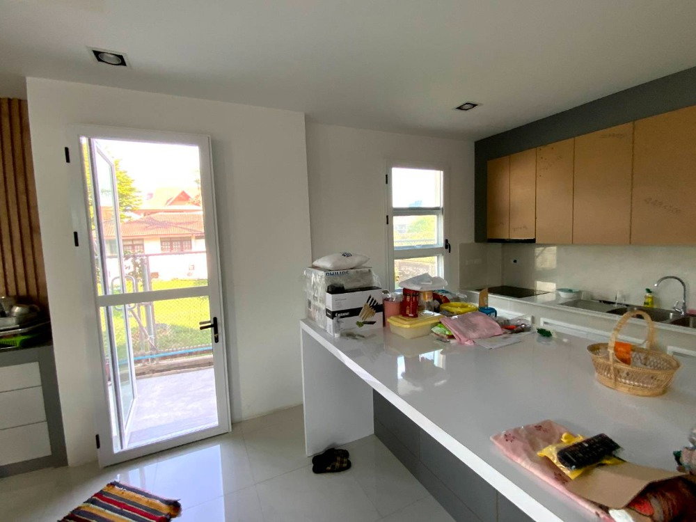 รูป S1300 🏡✨ ขายบ้านเดี่ยวหรู 2 ชั้น ใจกลางสุขุมวิท | ใกล้ BTS ปุณณวิถี ราคาเพียง 50.52 MB - รูปที่ 7/18