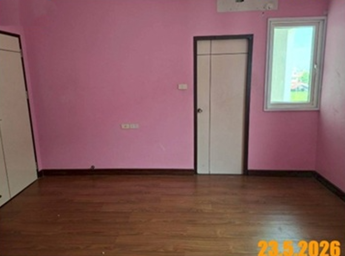 picture TOWN HOUSE 31.2 Sq.w. Lat Krabang Bangkok for 5.1M - 38/44