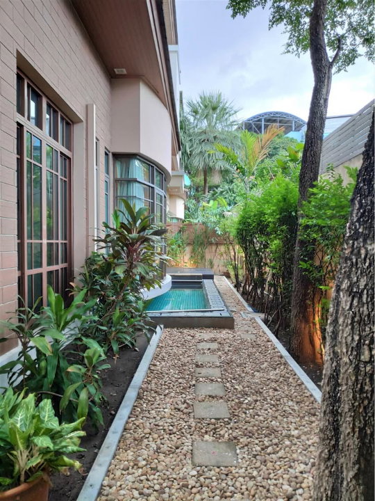 รูป 🏡HM245 | ให้เช่าบ้านเดี่ยวหรู Baan Sansiri สุขุมวิท 67 พูลวิลล่าส่วนตัว เฟอร์ฯ ใหม่เลือกลงได้ ใกล้ BTS พระโขนง! - รูปที่ 2/25