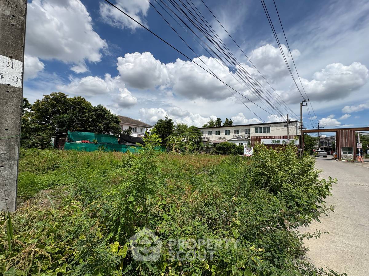 picture 656 m² Land for Sale in Khan Na Yao (ID 2961036) - 3/3