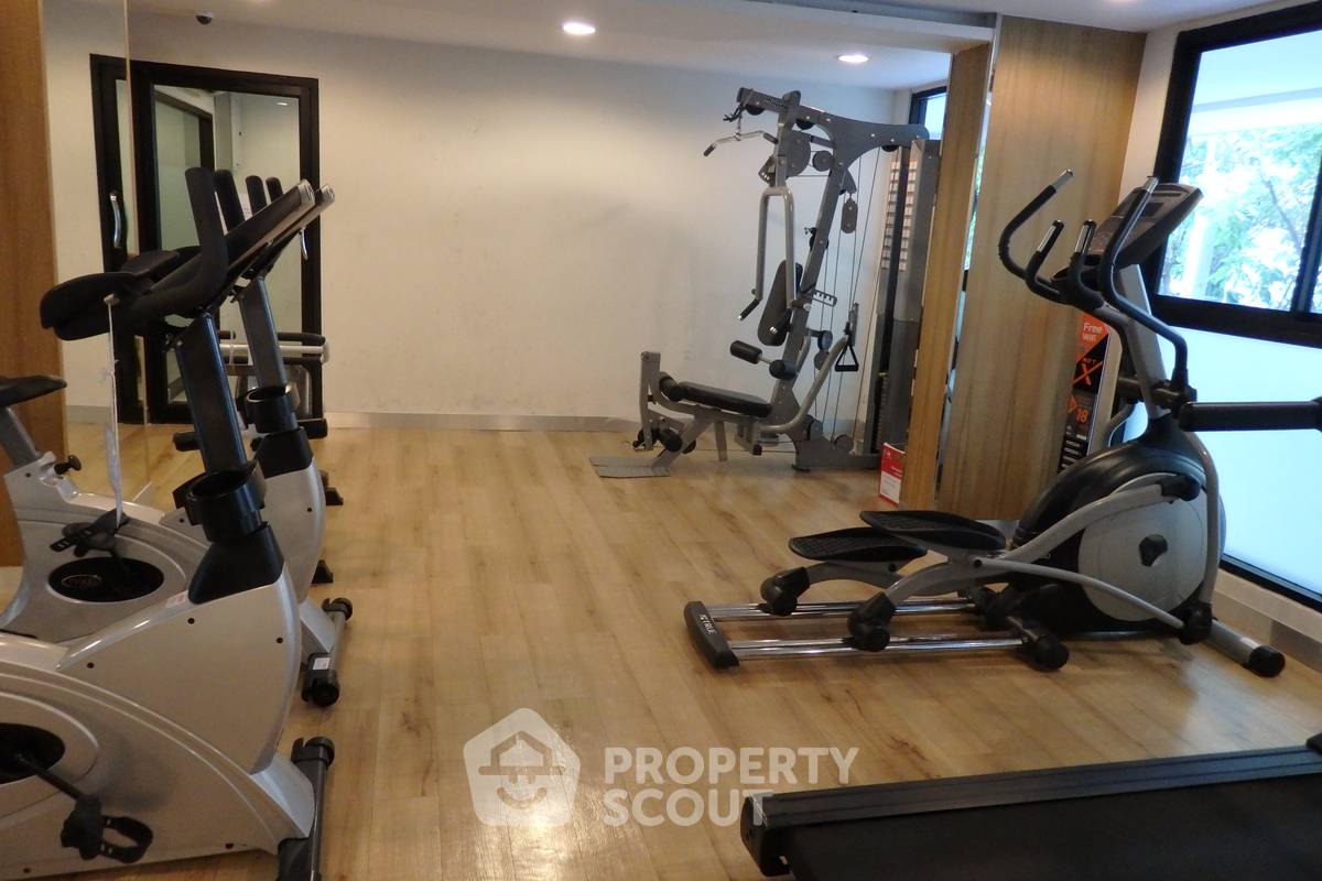 รูป คอนโด 1-ห้องนอน ที่ ซีนิธ เพลส สุขุมวิท 42 คอนโดมิเนียม ใกล้ BTS เอกมัย (ID 887978) - รูปที่ 7/7