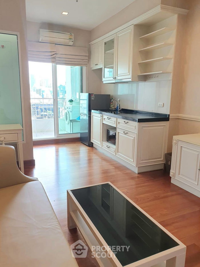 รูป คอนโด 1-ห้องนอน ที่ ไอวี่สาทร 10 ใกล้ BTS เซนต์หลุยส์ (ID 1966379) - รูปที่ 1/12