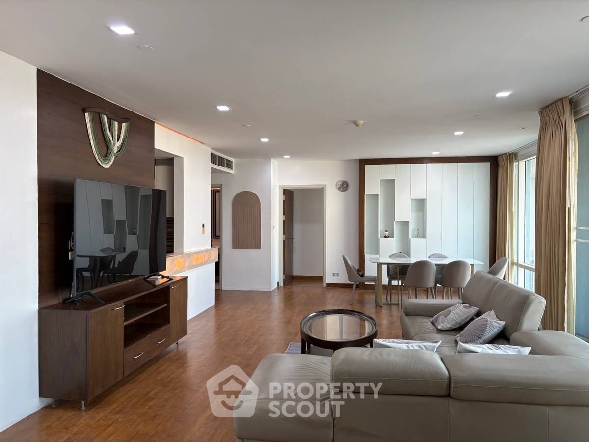 picture 3-BR Condo at Watermark Chaophraya near BTS Krung Thon Buri (ID 2961886) - 13/15