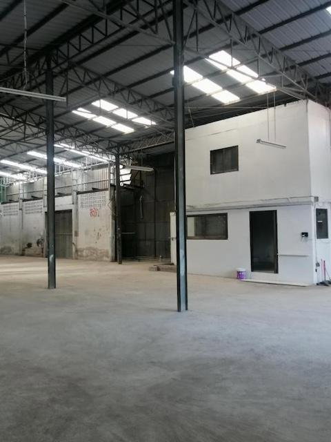 รูป MKR10 โครงสร้างแกร่งรับน้ำหนักดี! ปล่อยเช่าโรงงาน+คลังสินค้า ย่านอ้อมใหญ่ ติดถนนเพชรเกษม รถใหญ่เข้า-ออกสะดวกมาก - รูปที่ 6/7