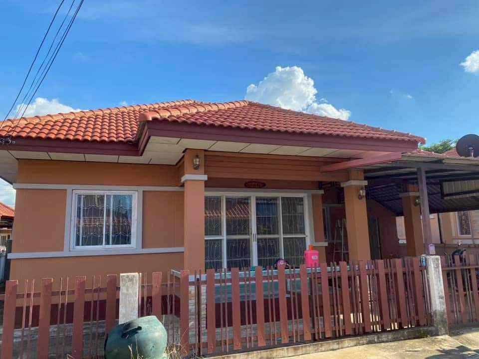 รูป ขายบ้านเดี่ยว ชั้นเดียว 3 ห้องนอน 2 ห้องน้ำ เดินทางสะดวกใกล้แหล่งชุมชน แถวขามใหญ่ - รูปที่ 1/4