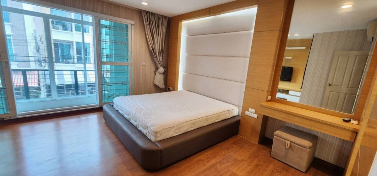 รูป ให้เช่า​ โมเดิร์นทาวน์โฮม  3ชั้น  3ห้องนอน 3ห้องน้ำ 2ที่จอดรถ  บ้านกลางเมือง เอสเซ้นส์ สาทร-ตากสิน2  เดินไป BTSได้เลย  - รูปที่ 4/10