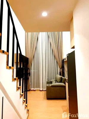 Condos for rent BTS Ekkamai : One bedroom duplex for rent 6211822