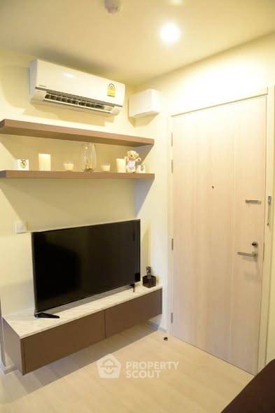 picture 1-BR Condo at Life Asoke near ARL Makkasan (ID 2590343) - 4/10