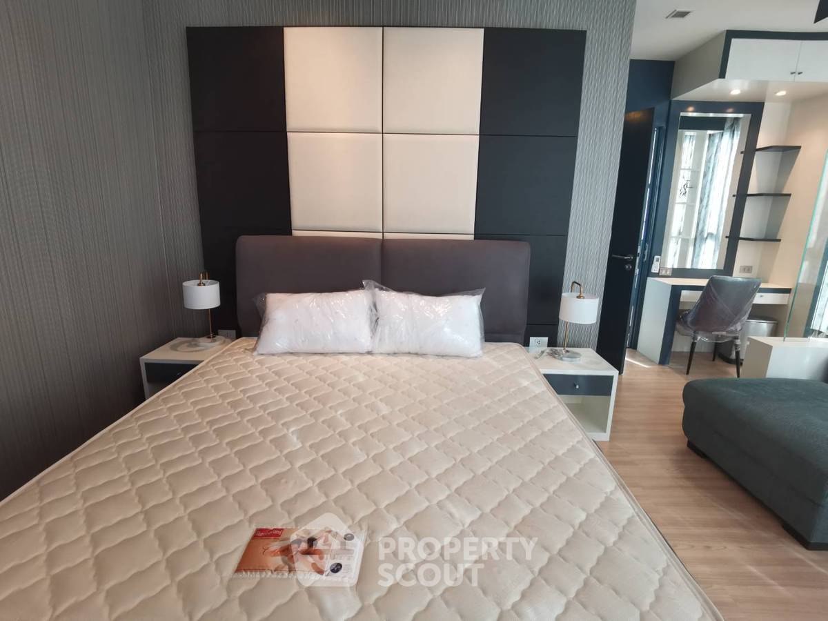 picture 1-BR Condo at Sky Walk Residences near BTS Phra Khanong (ID 514543) - 11/13