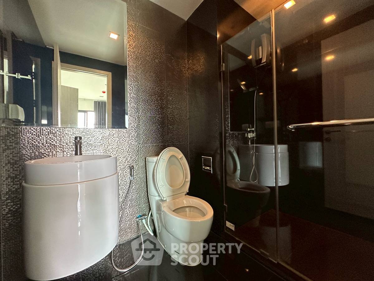 รูป คอนโด 1-ห้องนอน ที่ ริทึ่ม สุขุมวิท 36-38 ใกล้ BTS ทองหล่อ (ID 2951356) - รูปที่ 12/14