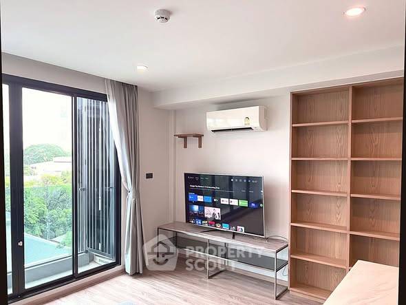 รูป คอนโด 2-ห้องนอน ที่ เดอะ ทีค สุขุมวิท 39 ใกล้ BTS พร้อมพงษ์ (ID 2447480) - รูปที่ 3/14