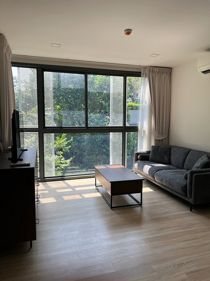 picture For rent luxury 2 bedroom in Ekkamai - 1/7