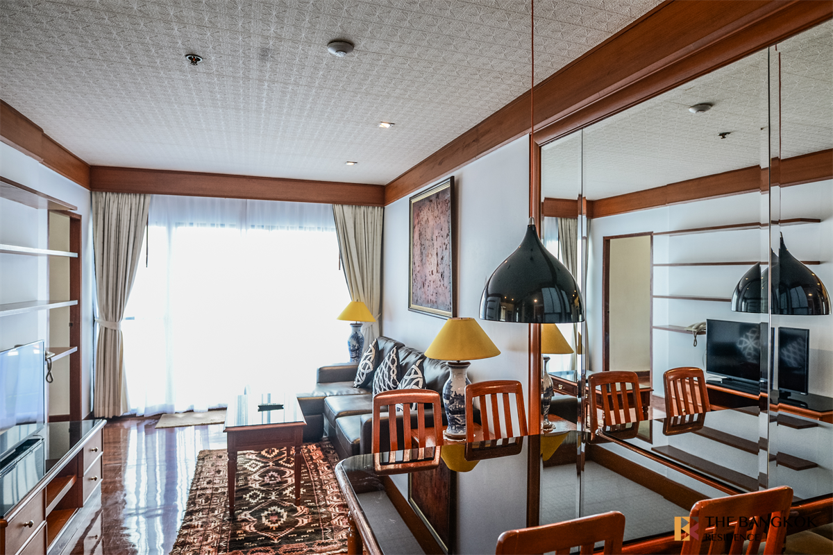 picture Grand Diamond Condominium Move-in Ready, Just Bring Your Stuff - 4/10