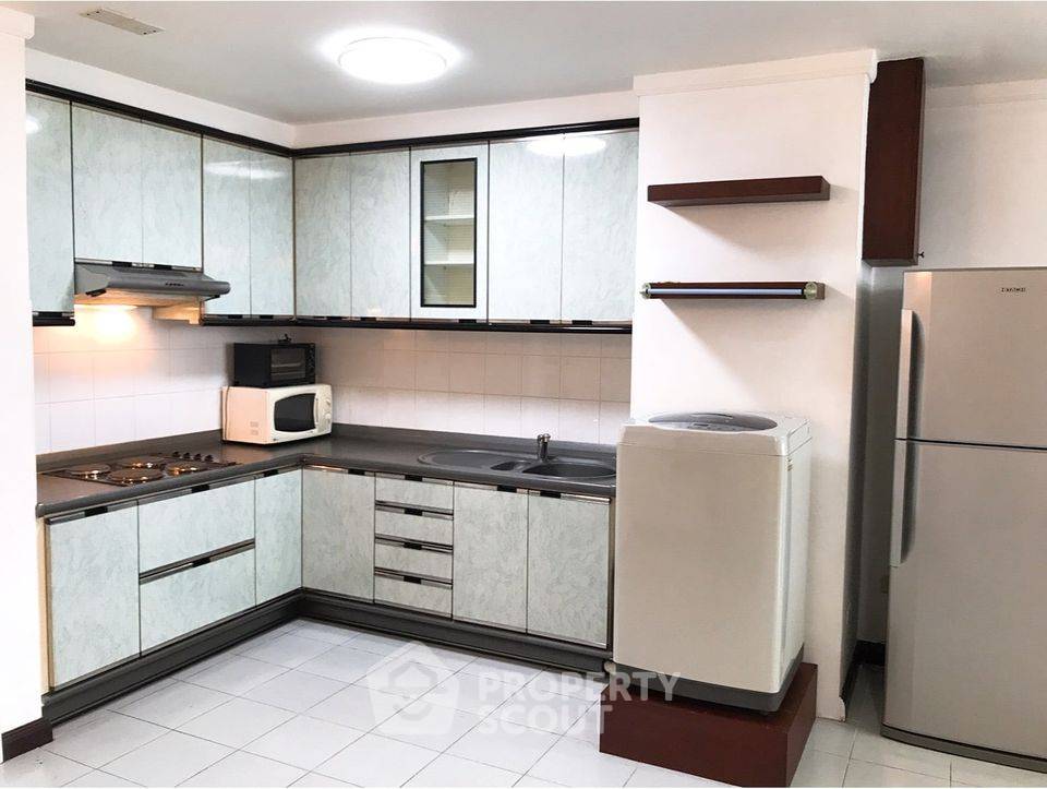 รูป คอนโด 2-ห้องนอน ที่ ศุภาลัย เพลส สุขุมวิท 39 ใกล้ BTS พร้อมพงษ์ (ID 400821) - รูปที่ 2/13