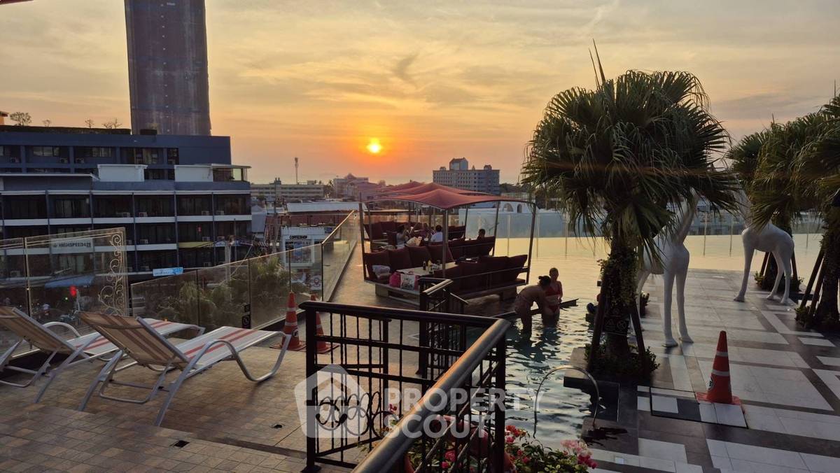 รูป คอนโด 1-ห้องนอน ที่ เดอะ ริเวียร่า โอเชี่ยน ไดร์ฟ ใกล้ หาดจอมเทียน (ID 2963845) - รูปที่ 4/10