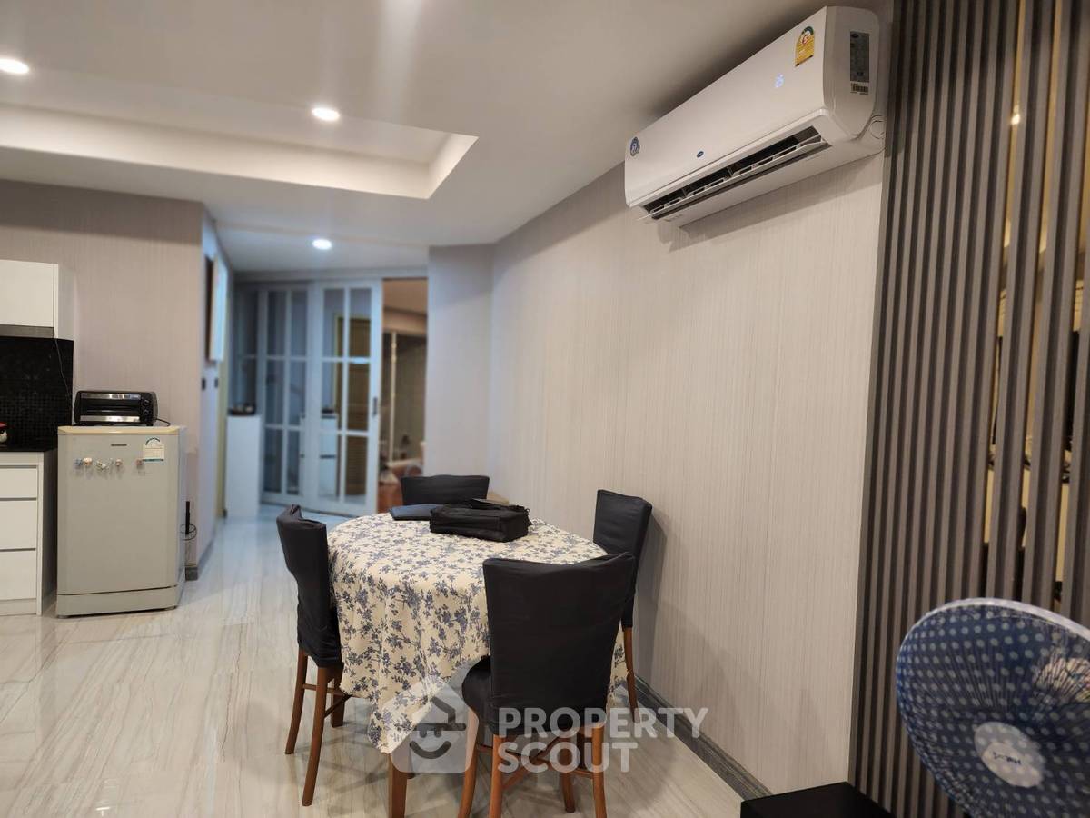 รูป คอนโด 1-ห้องนอน ที่ ปาร์ค บีช คอนโดมิเนียม ใกล้ ปราสาทสัจธรรม (ID 2099424) - รูปที่ 3/9